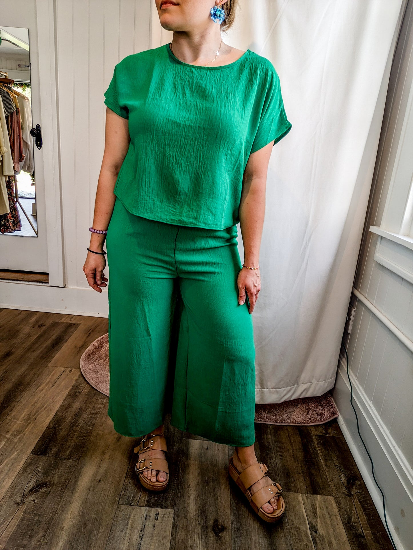 *Final Sale* Spritz Elastic Waist Band Cropped Pant