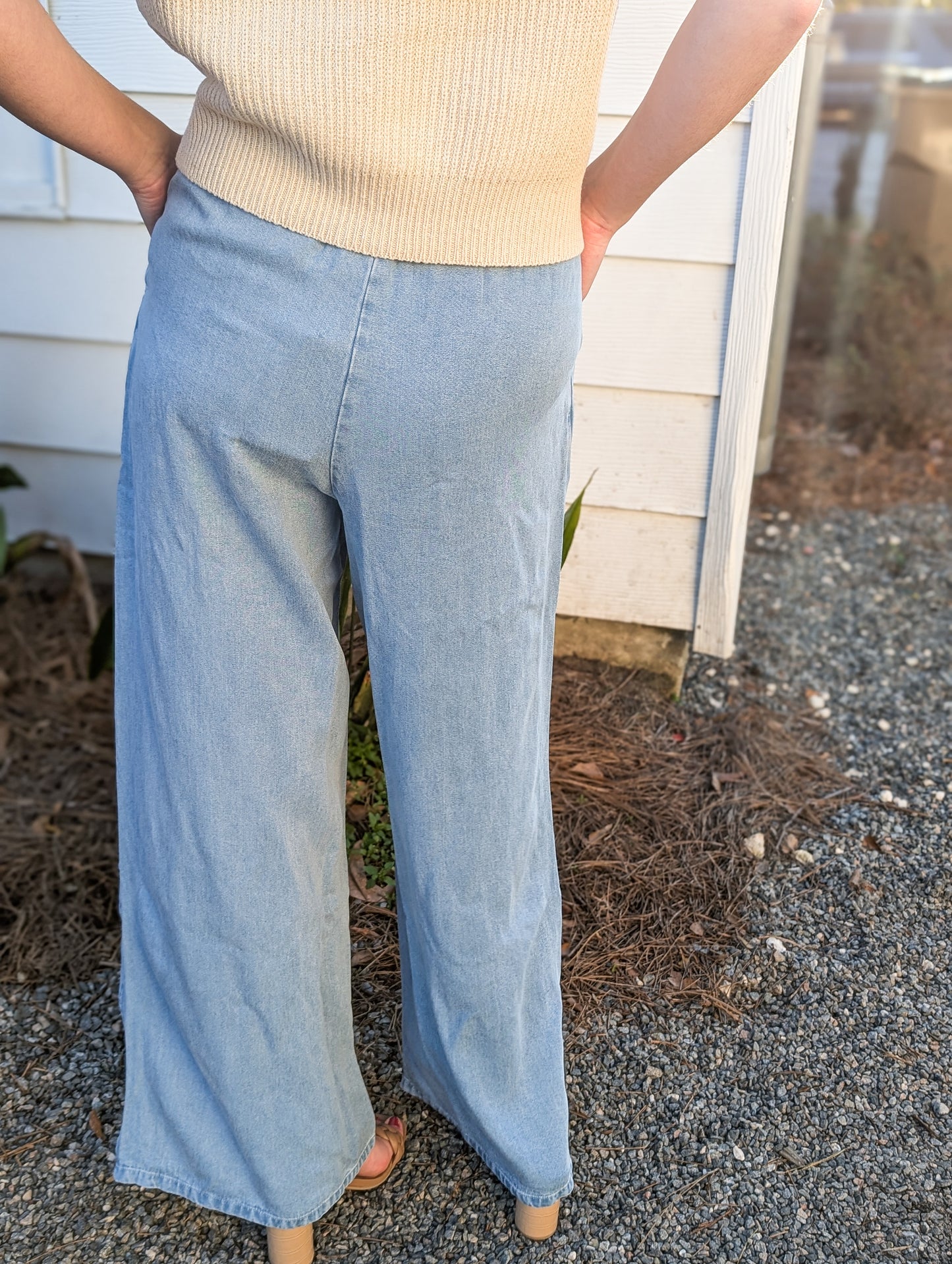 It’s Pouring Elastic Drawstring Light Chambray Pants
