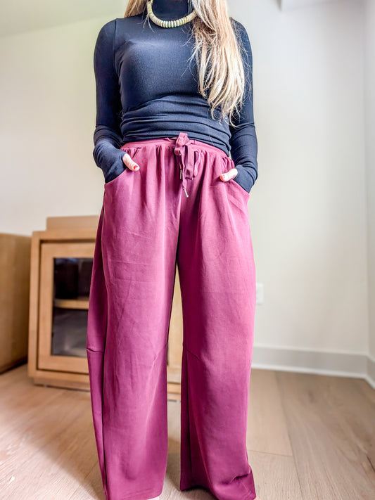 Cloud Knit Barrel Leg Pants