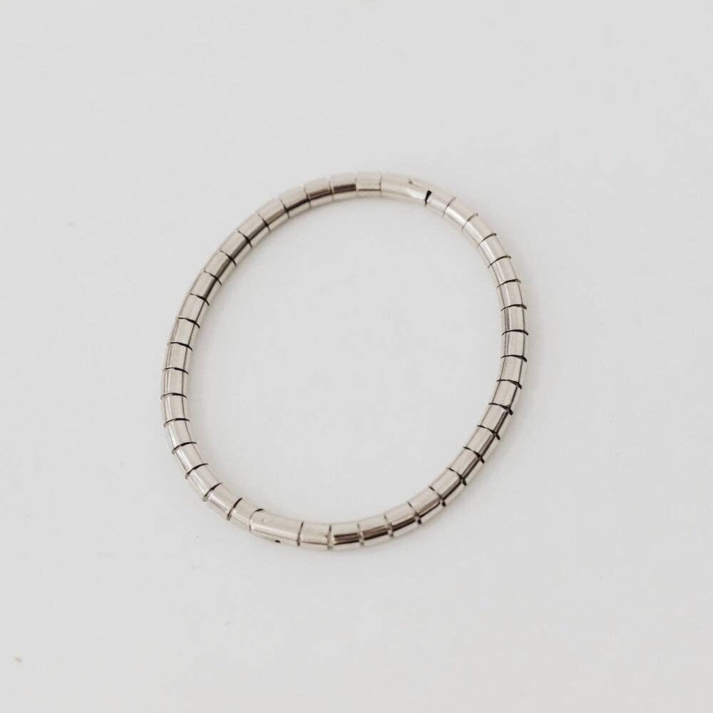 Harlow Hinged Bangle Bracelet - WATERPROOF