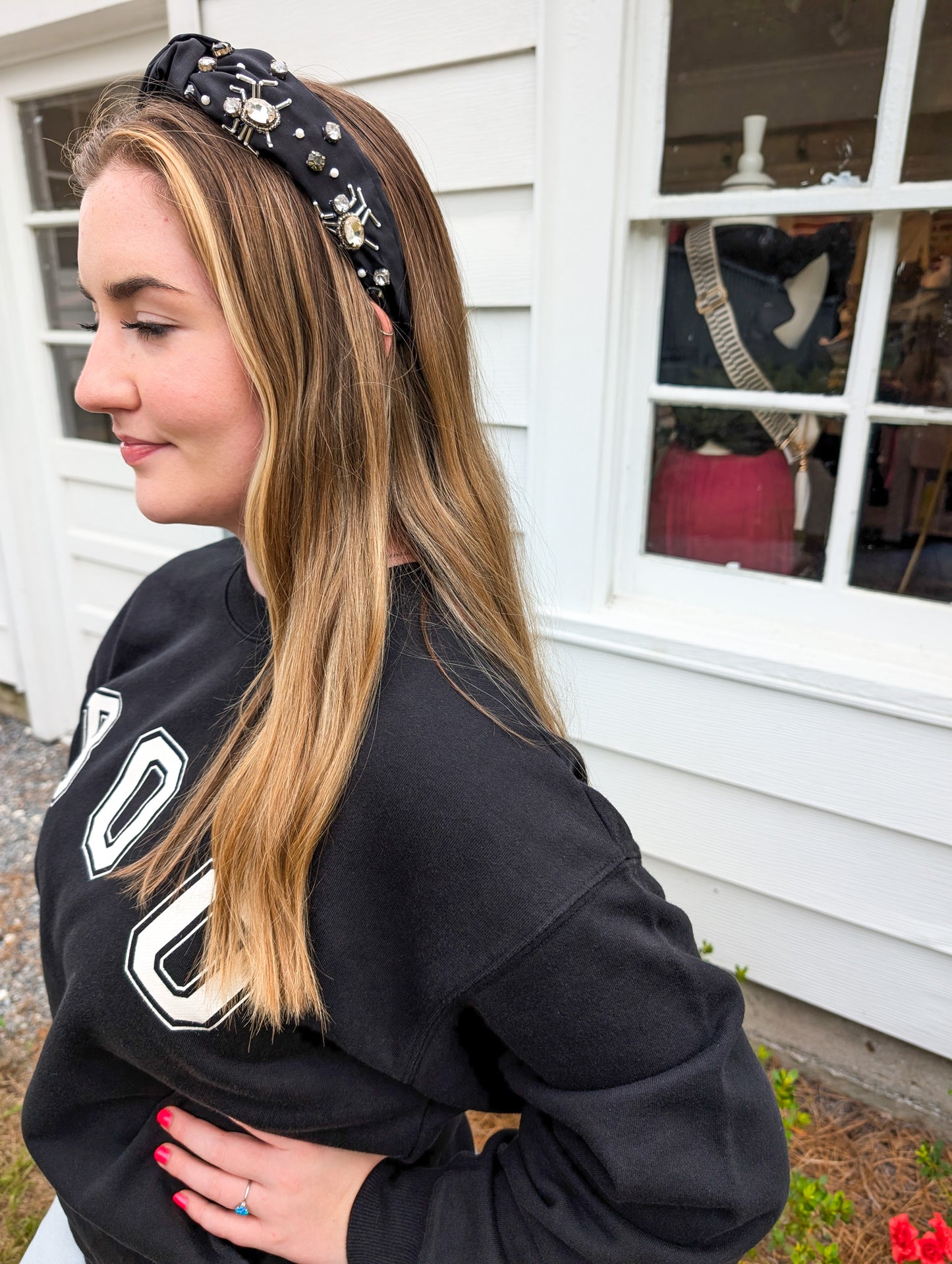 *FINAL SALE* White Boo Stencil Lettering Graphic Sweatshirt